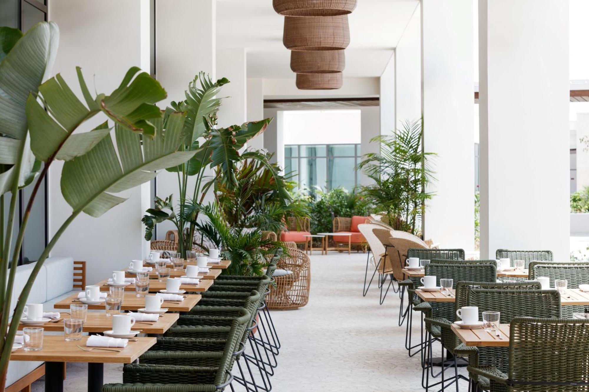 Hotel Indigo Grand Cayman By Ihg West Bay Екстериор снимка