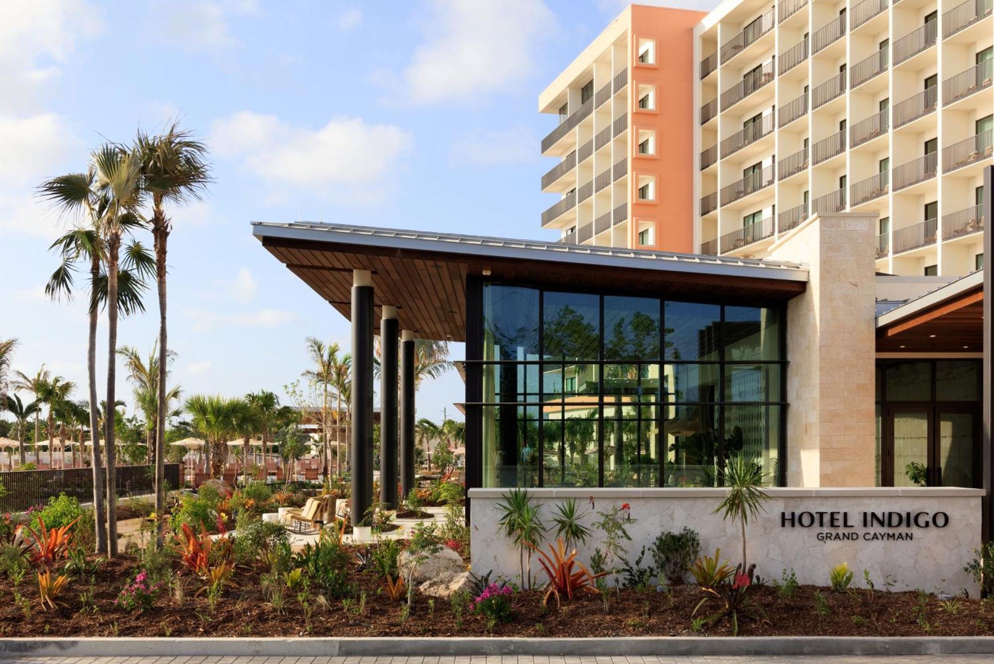 Hotel Indigo Grand Cayman By Ihg West Bay Екстериор снимка