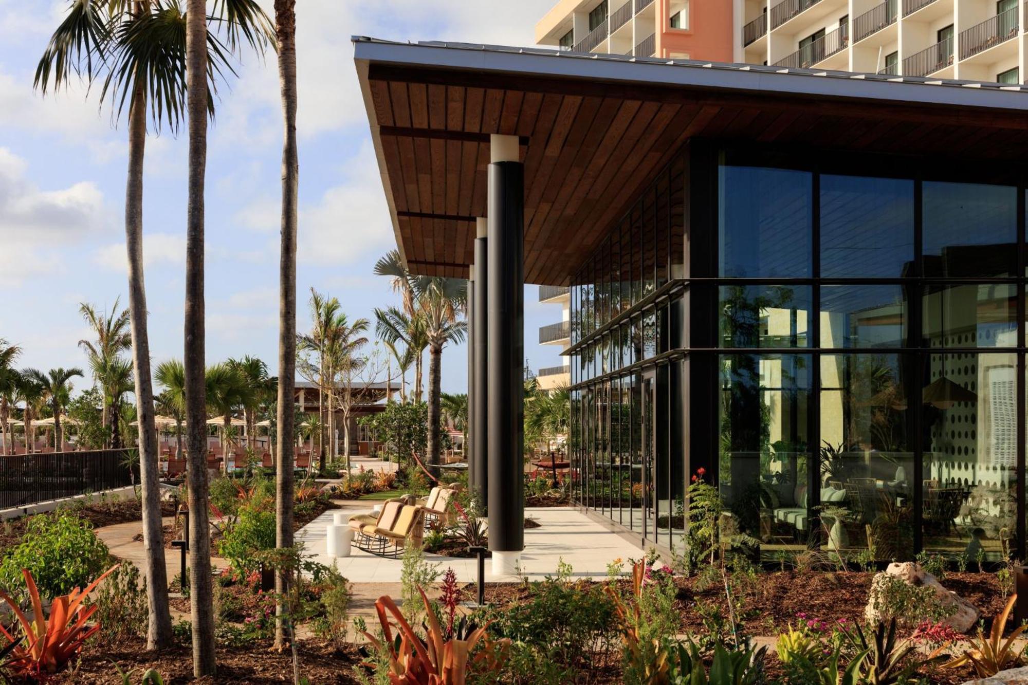 Hotel Indigo Grand Cayman By Ihg West Bay Екстериор снимка