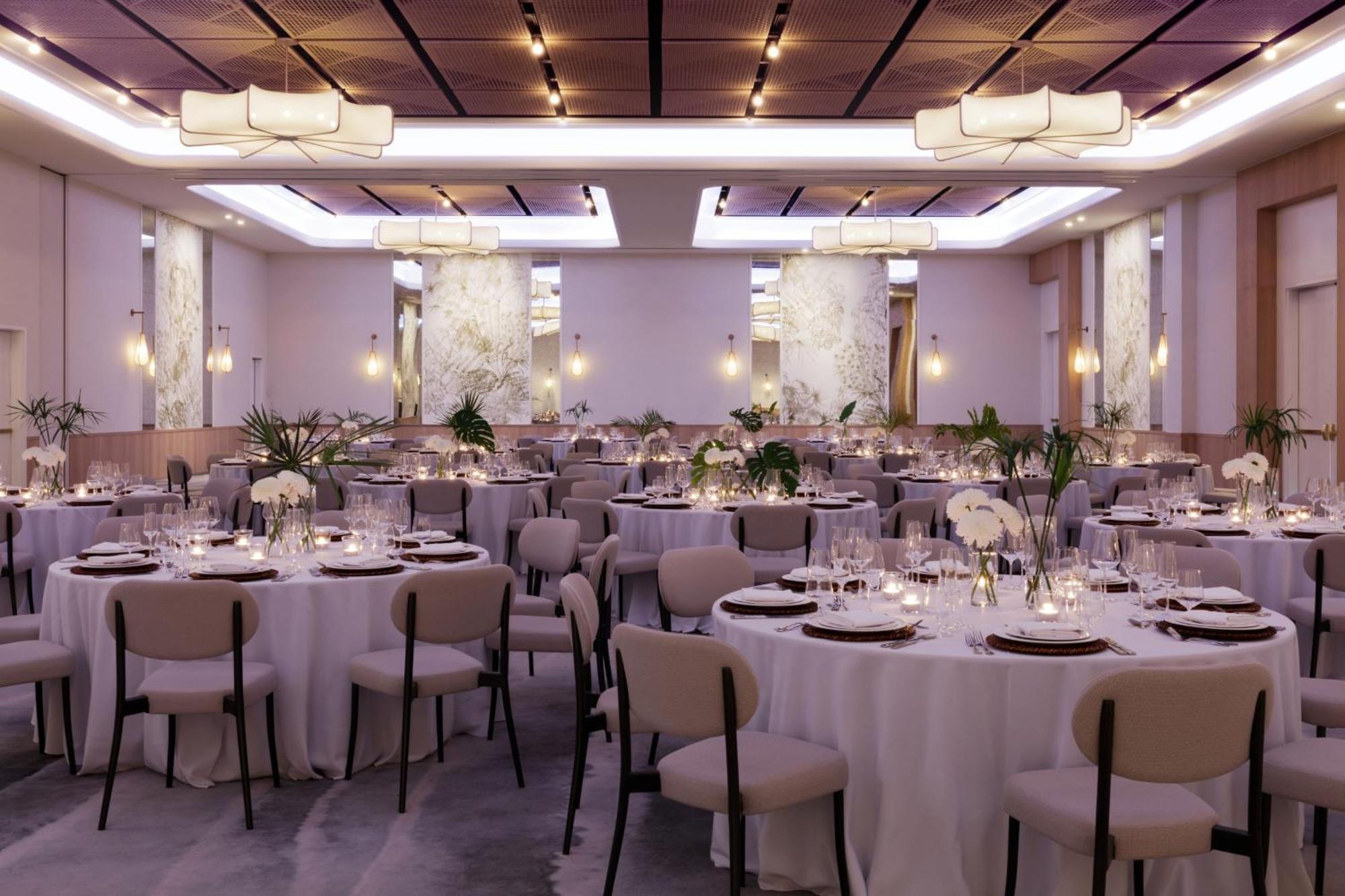 Hotel Indigo Grand Cayman By Ihg West Bay Екстериор снимка